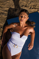 MAIO DECOTE V - WHITE COBRA